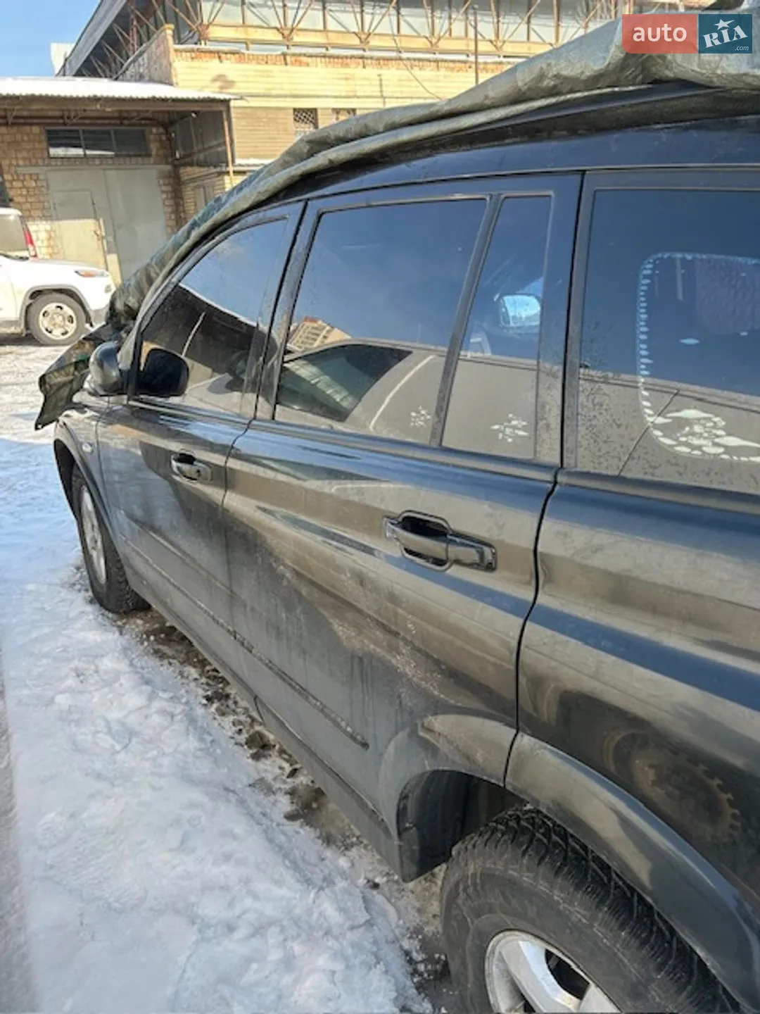 2010 SsangYong Kyron - мініатюра 12