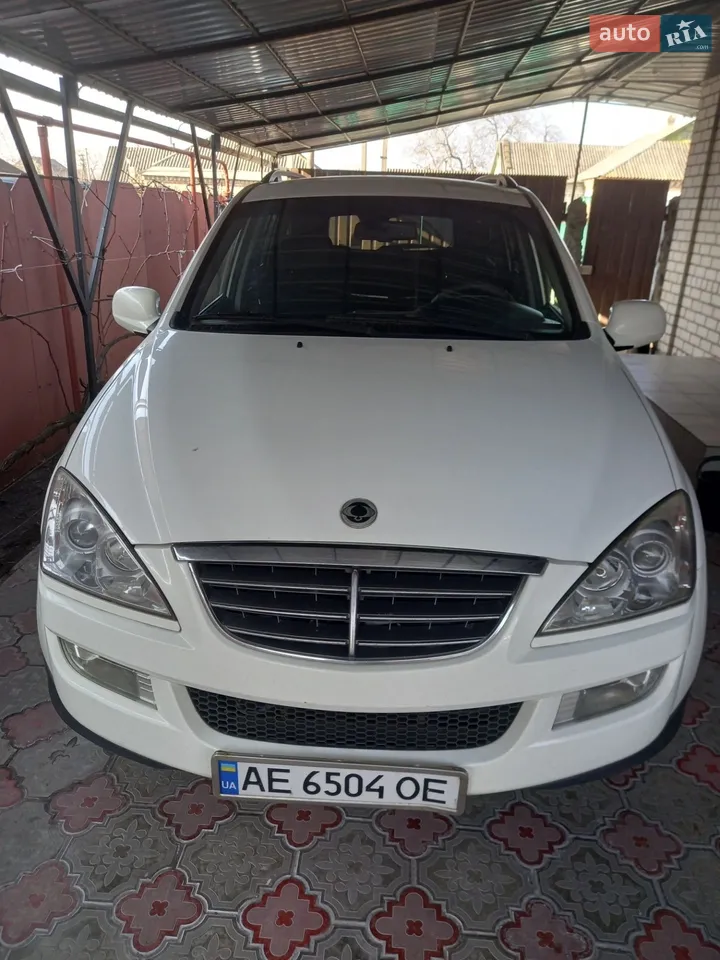 2012 SsangYong Kyron - мініатюра 10