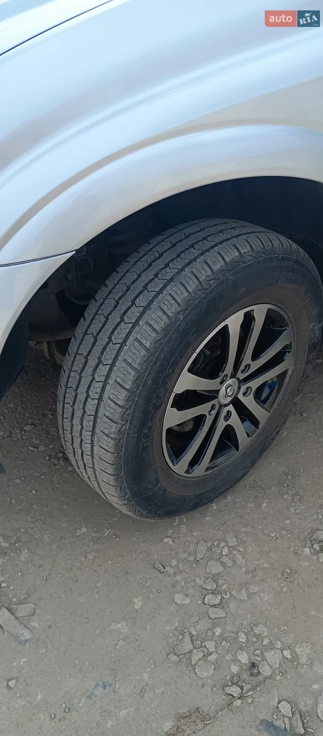 2012 SsangYong Kyron - мініатюра 11