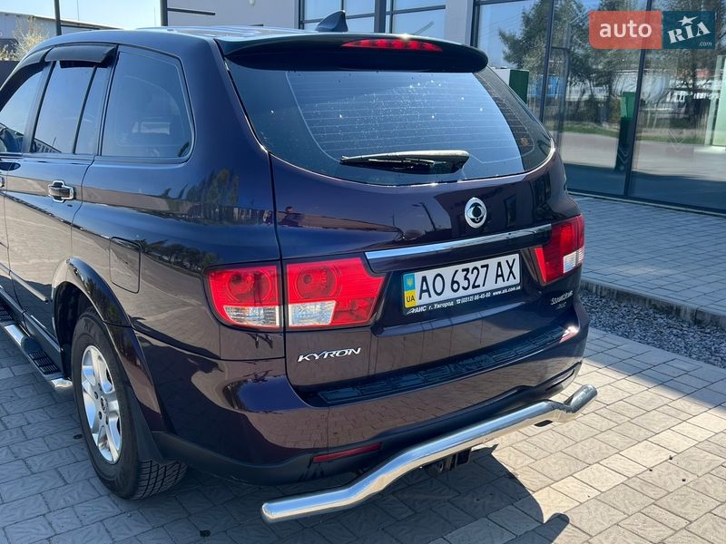Внедорожник / Кроссовер SsangYong Kyron 2010 в Ужгороде