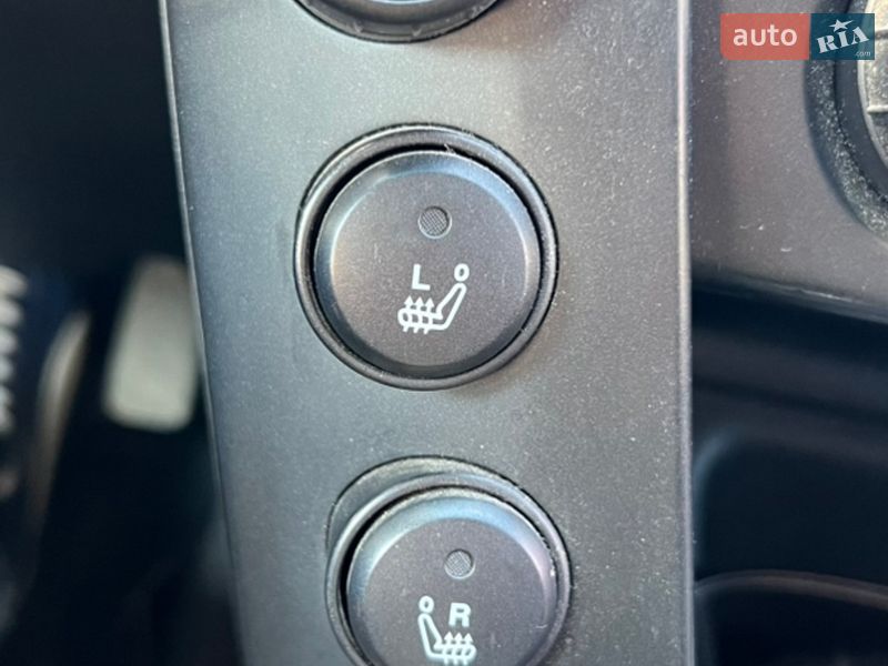 Внедорожник / Кроссовер SsangYong Kyron 2010 в Ужгороде