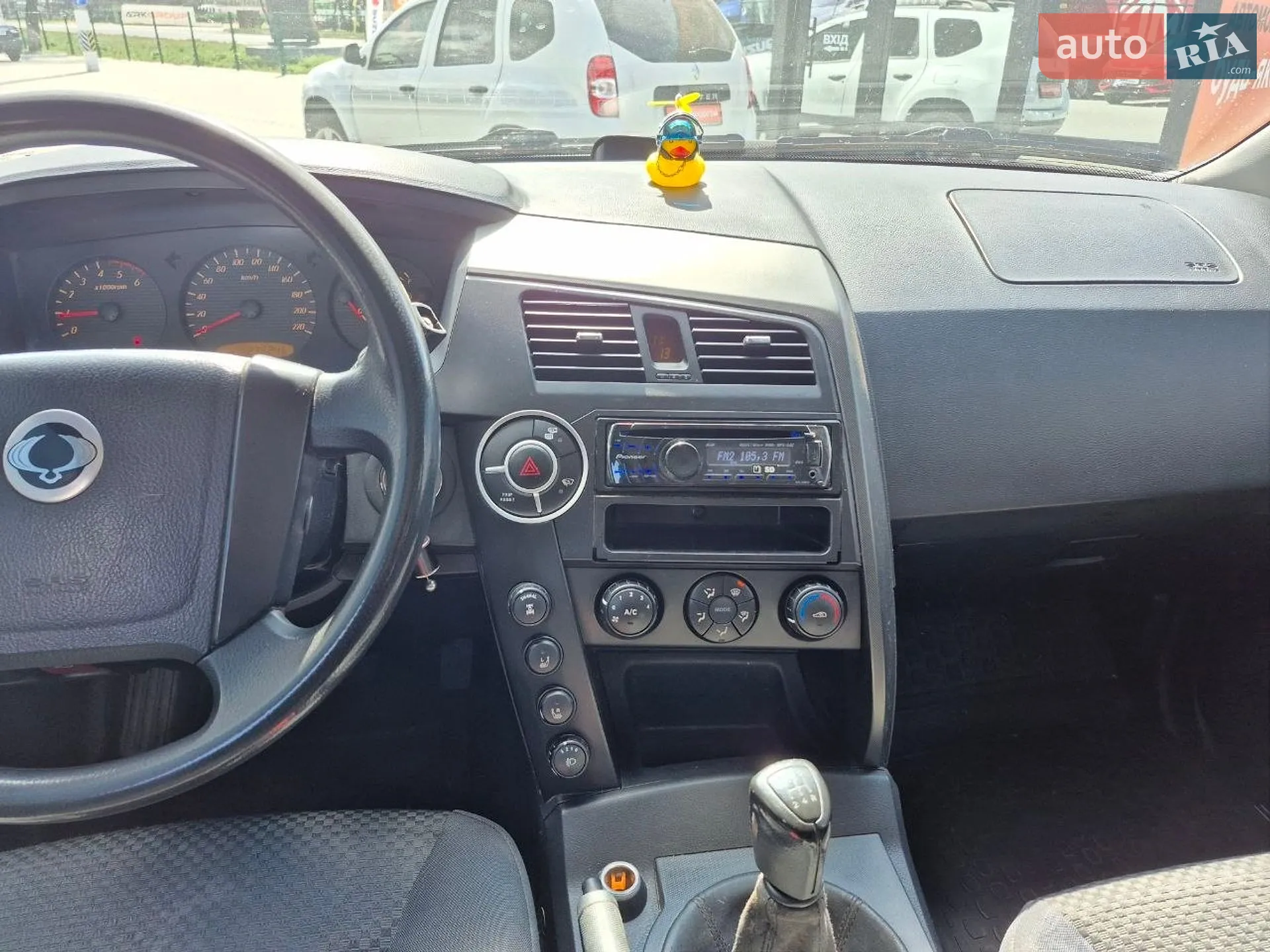 2010 SsangYong Kyron - мініатюра 11