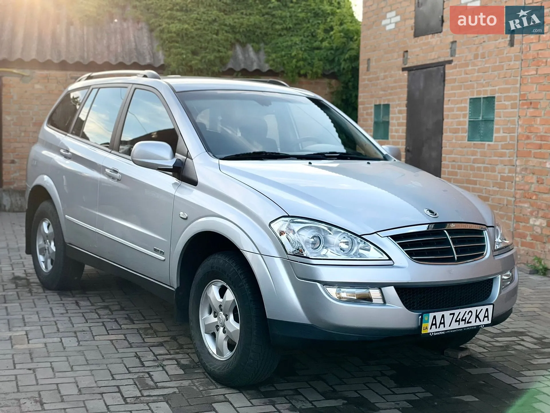 2010 SsangYong Kyron - фото 1