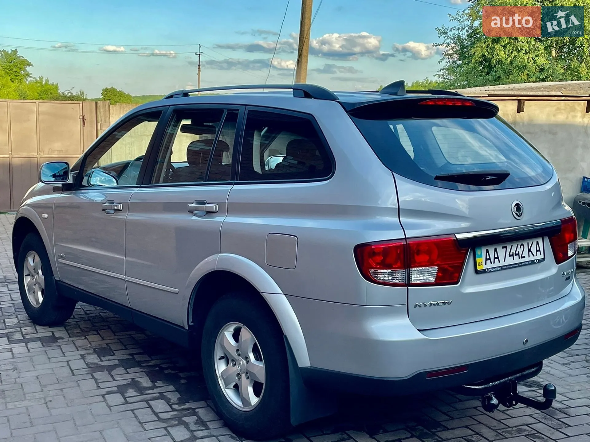 2010 SsangYong Kyron - мініатюра 10