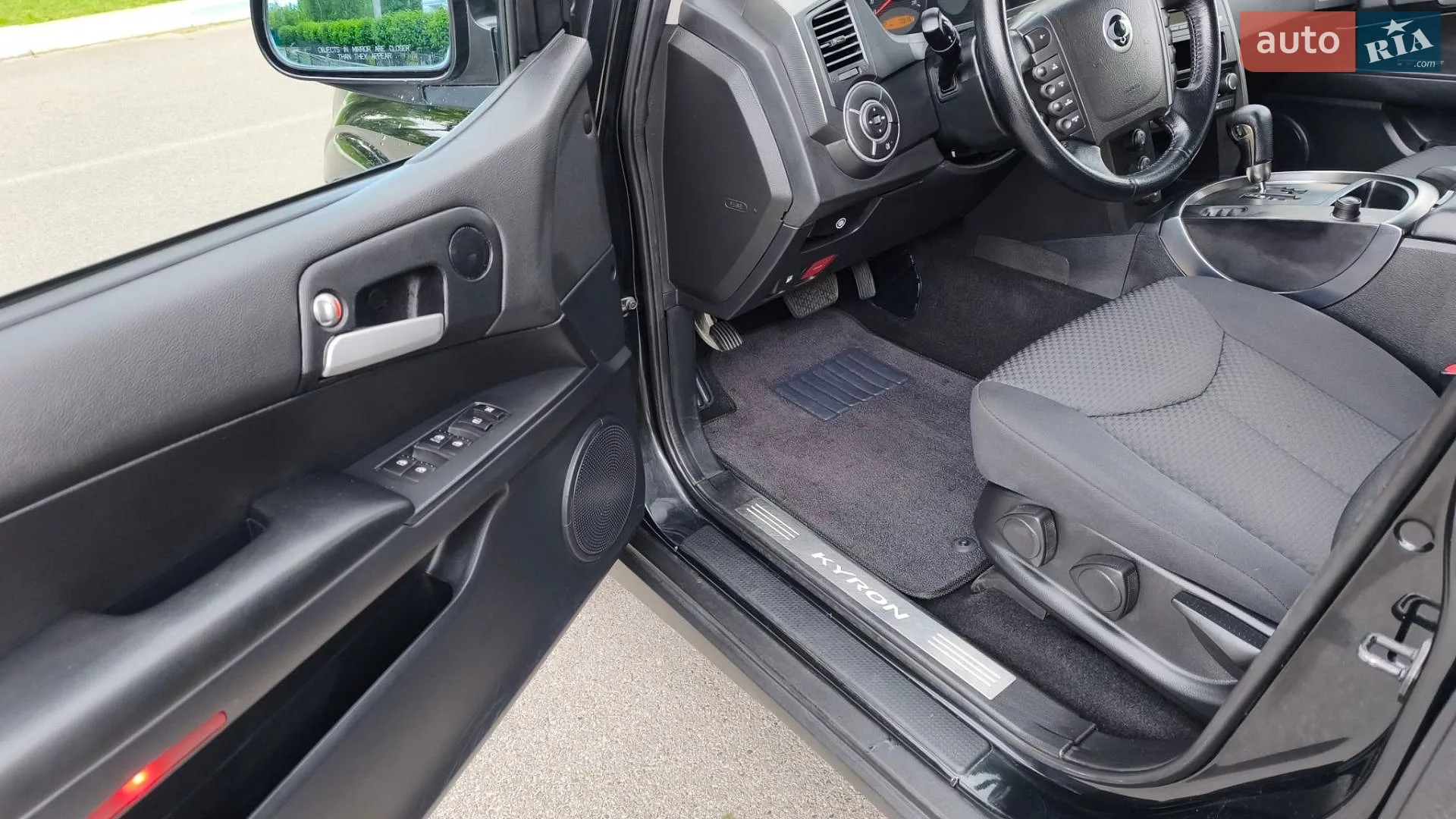 2010 SsangYong Kyron - мініатюра 24