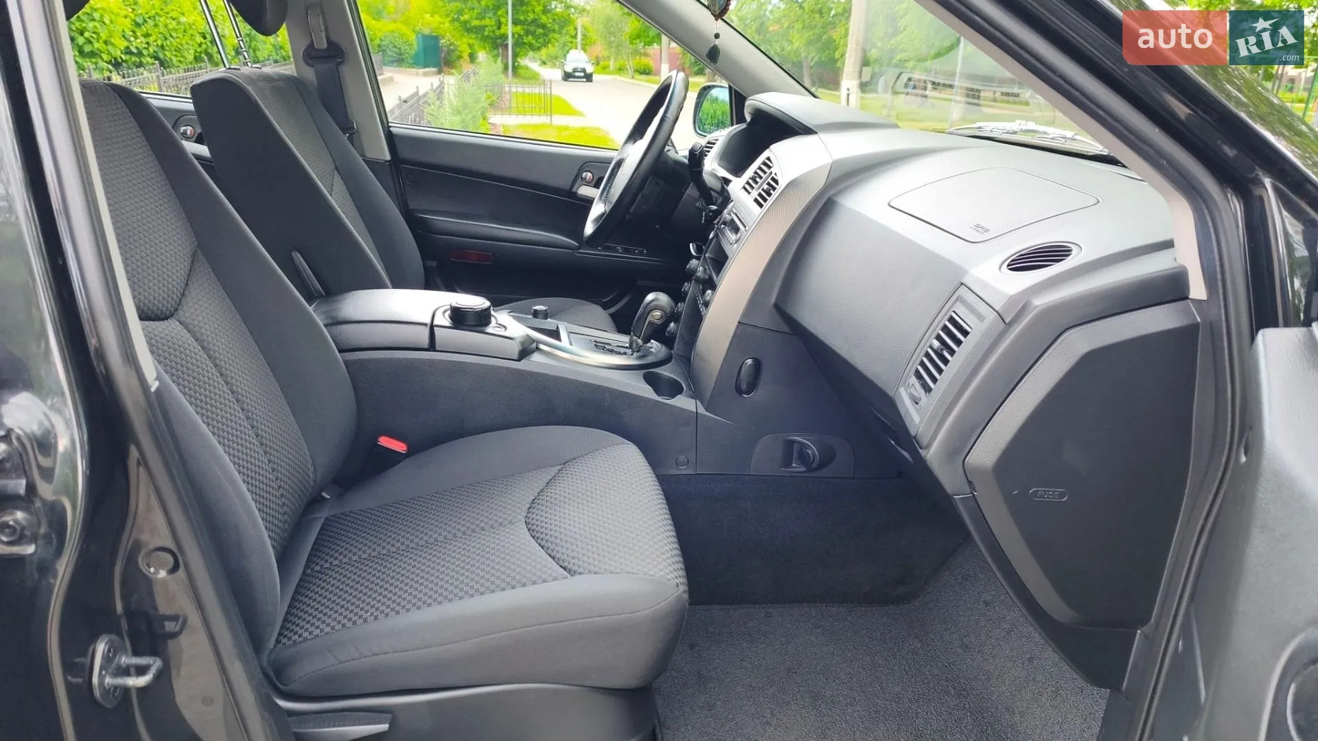 2010 SsangYong Kyron - мініатюра 39