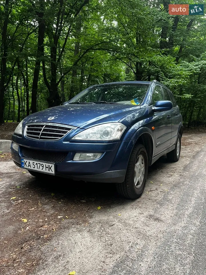 2010 SsangYong Kyron - мініатюра 13