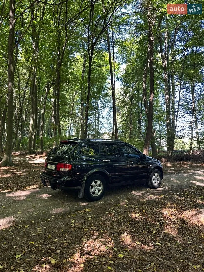 2012 SsangYong Kyron - мініатюра 10
