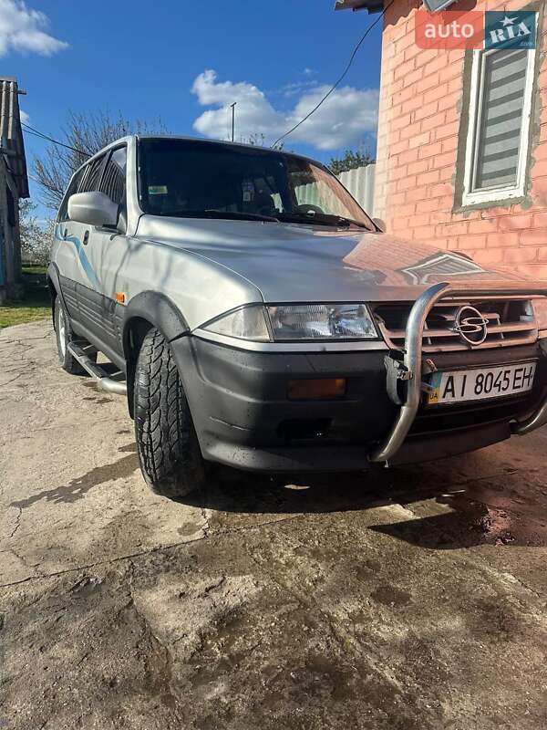 Внедорожник / Кроссовер SsangYong Musso 1996 в Запорожье