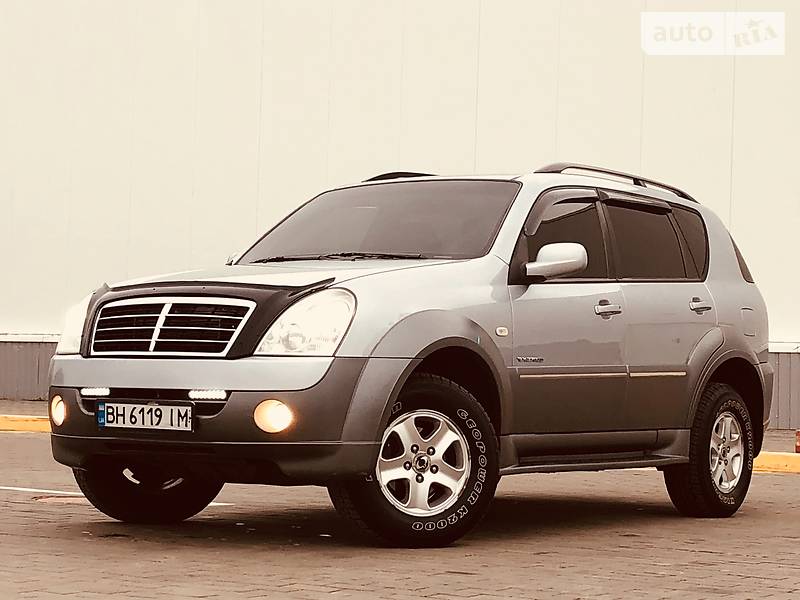 SsangYong Rexton 2008 года