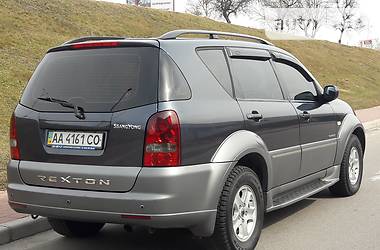 Внедорожник / Кроссовер SsangYong Rexton 2007 в 