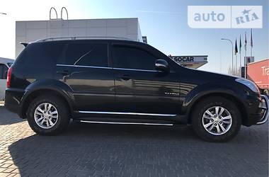 Позашляховик / Кросовер SsangYong Rexton 2013 в 