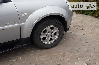 Позашляховик / Кросовер SsangYong Rexton 2008 в 