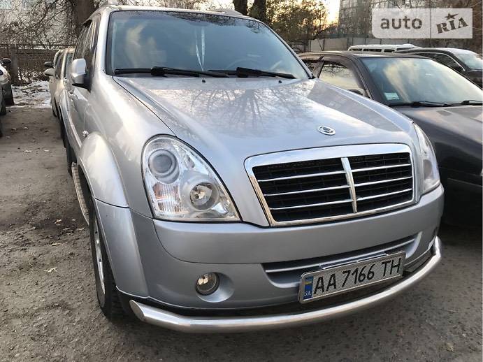 Позашляховик / Кросовер SsangYong Rexton 2010 в Києві