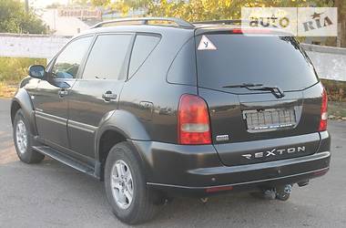 Внедорожник / Кроссовер SsangYong Rexton 2007 в Николаеве