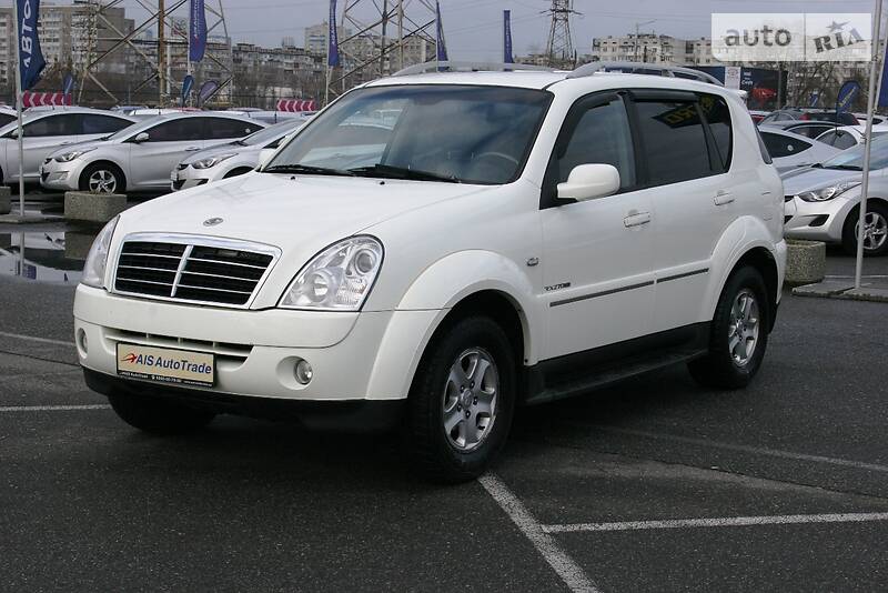 Внедорожник / Кроссовер SsangYong Rexton 2009 в Киеве