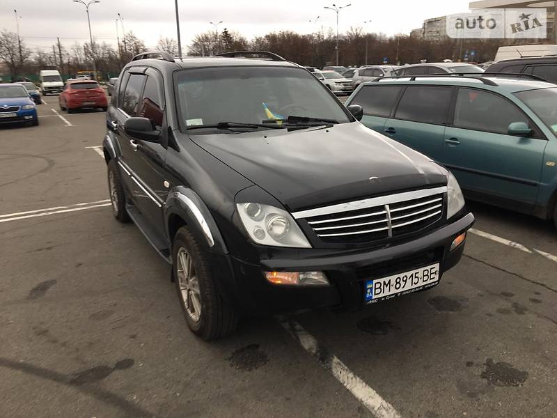 Ssangyong rexton 2006 года