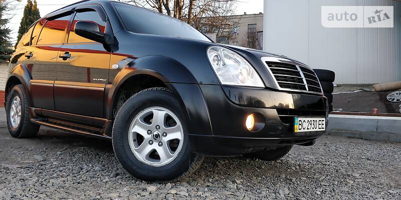 Внедорожник / Кроссовер SsangYong Rexton 2007 в Львове