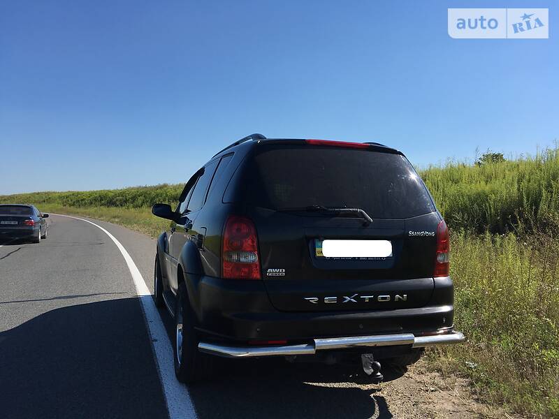 Позашляховик / Кросовер SsangYong Rexton 2007 в Чернівцях