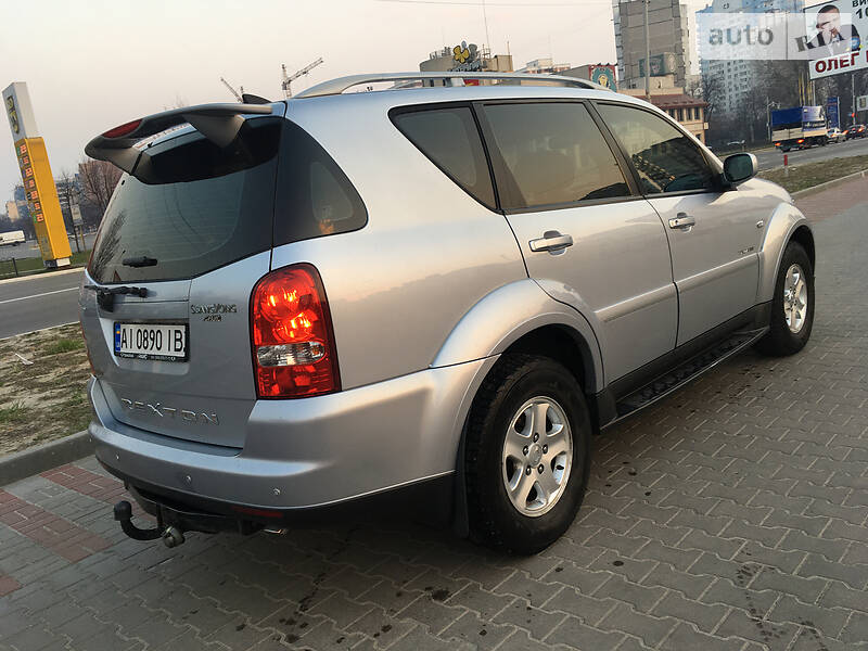 Позашляховик / Кросовер SsangYong Rexton 2010 в Києві