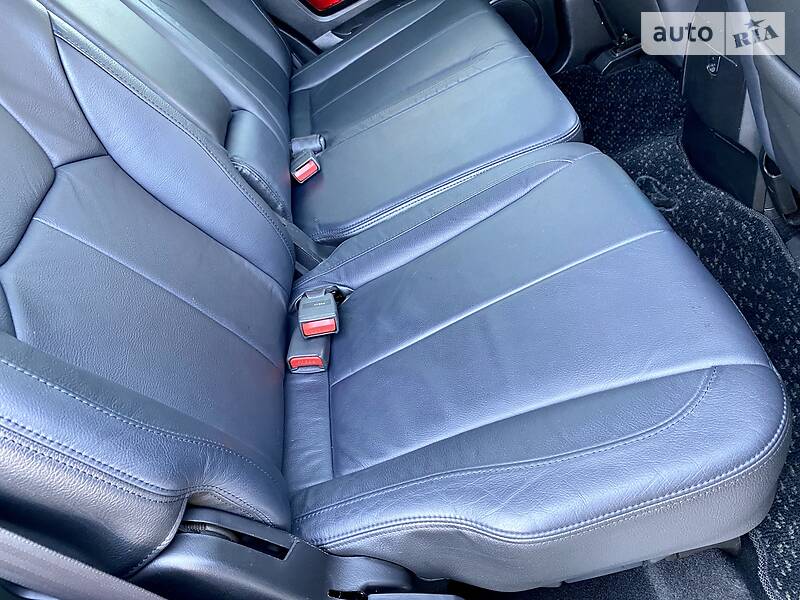 Позашляховик / Кросовер SsangYong Rexton 2010 в Дніпрі