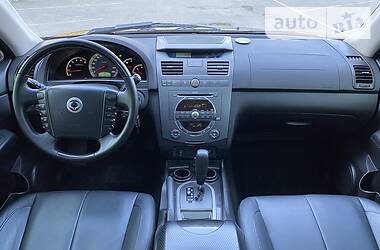Позашляховик / Кросовер SsangYong Rexton 2010 в 