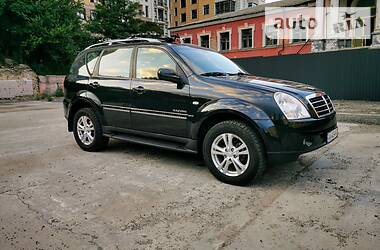 Внедорожник / Кроссовер SsangYong Rexton 2011 в Киеве