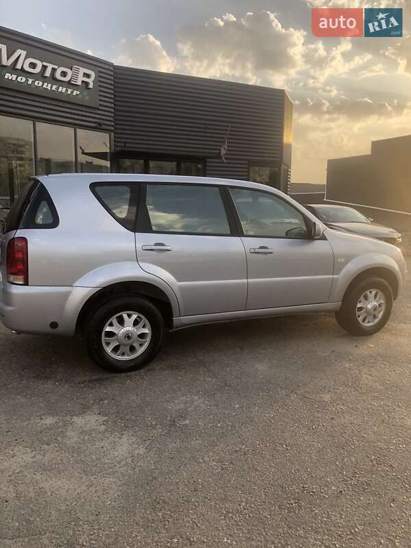Внедорожник / Кроссовер SsangYong Rexton 2006 в Запорожье