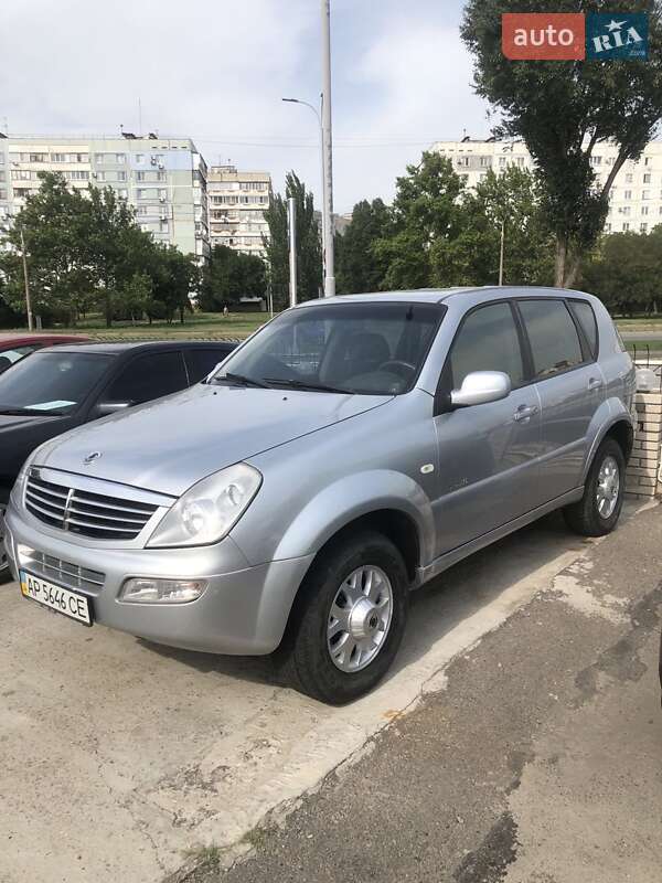 Внедорожник / Кроссовер SsangYong Rexton 2006 в Запорожье