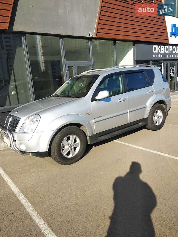 Позашляховик / Кросовер SsangYong Rexton 2012 в Києві