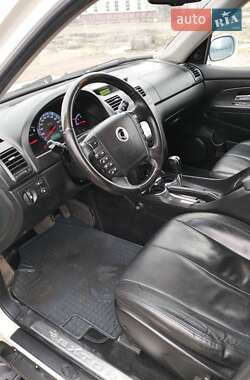 Внедорожник / Кроссовер SsangYong Rexton 2011 в 