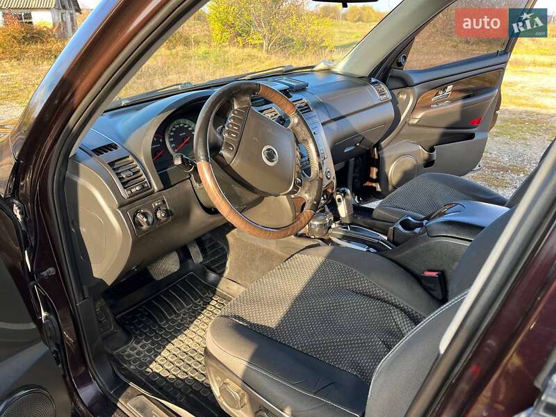 Внедорожник / Кроссовер SsangYong Rexton 2009 в Тернополе фото 3 Внедорожник / Кроссовер SsangYong Rexton 2009 в Тернополе