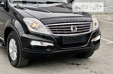 Позашляховик / Кросовер SsangYong Rexton 2014 в 