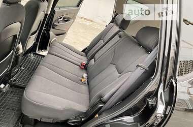 Позашляховик / Кросовер SsangYong Rexton 2014 в 