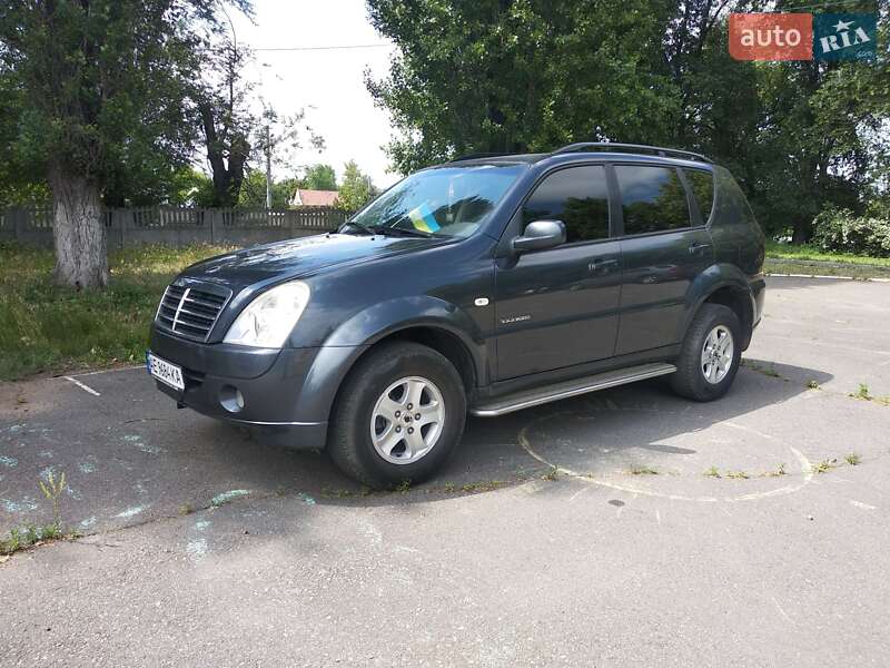 Внедорожник / Кроссовер SsangYong Rexton 2007 в Днепре