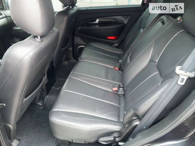 Внедорожник / Кроссовер SsangYong Rexton 2015 в Львове