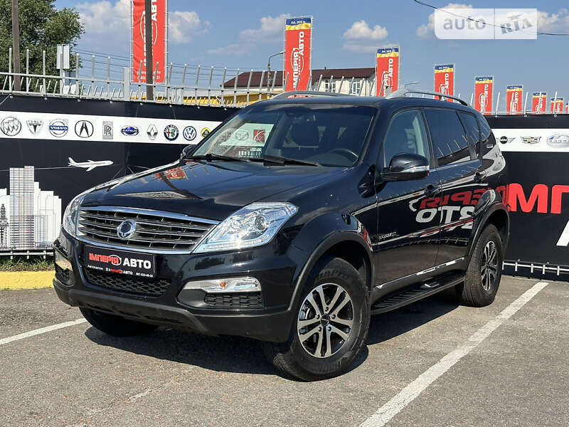 Позашляховик / Кросовер SsangYong Rexton 2017 в Києві