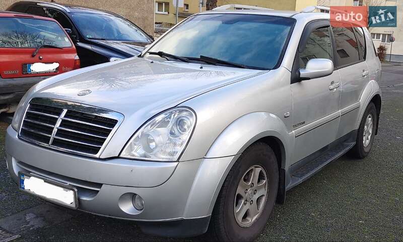 Позашляховик / Кросовер SsangYong Rexton 2011 в Дніпрі