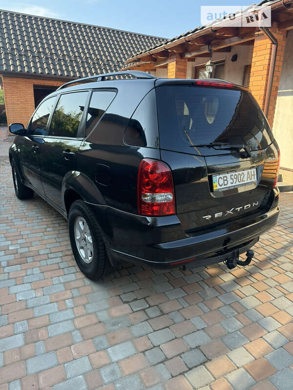 Внедорожник / Кроссовер SsangYong Rexton 2007 в Киеве