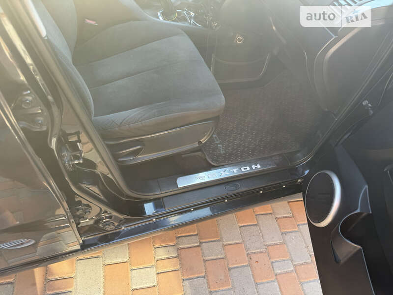 Внедорожник / Кроссовер SsangYong Rexton 2007 в Киеве