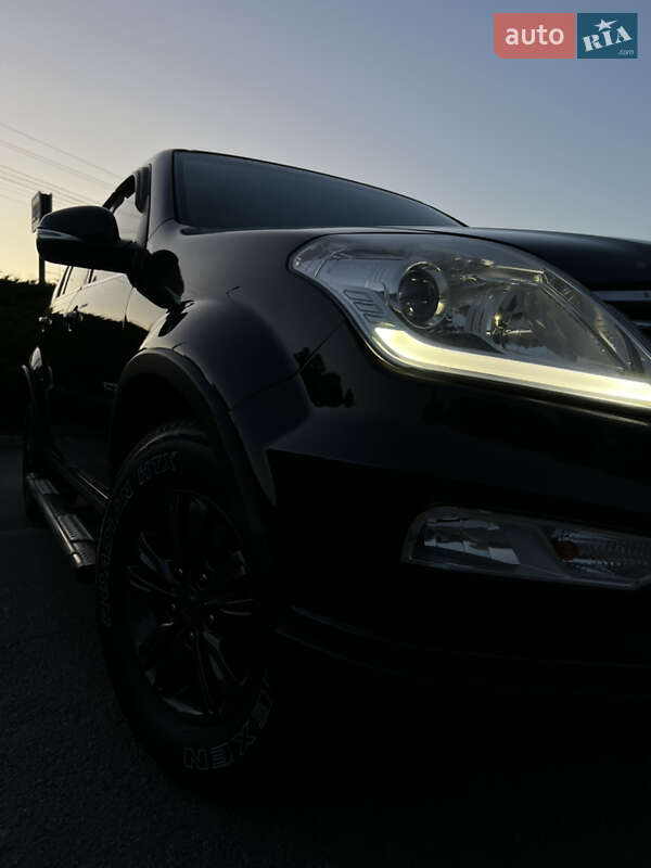 Позашляховик / Кросовер SsangYong Rexton 2013 в Умані фото 13 Позашляховик / Кросовер SsangYong Rexton 2013 в Умані