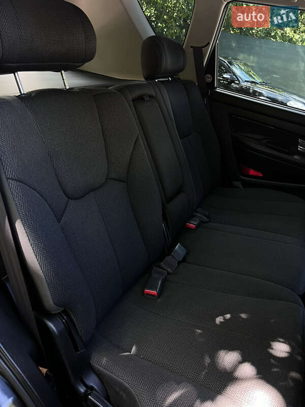 Позашляховик / Кросовер SsangYong Rexton 2013 в Умані фото 24 Позашляховик / Кросовер SsangYong Rexton 2013 в Умані
