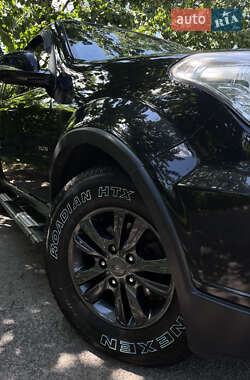 Позашляховик / Кросовер SsangYong Rexton 2013 в 