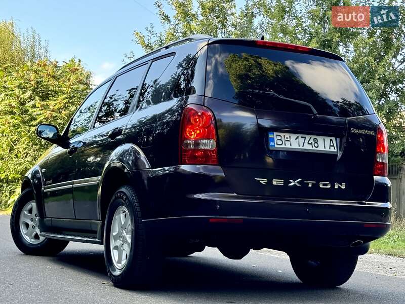 Позашляховик / Кросовер SsangYong Rexton 2012 в Одесі