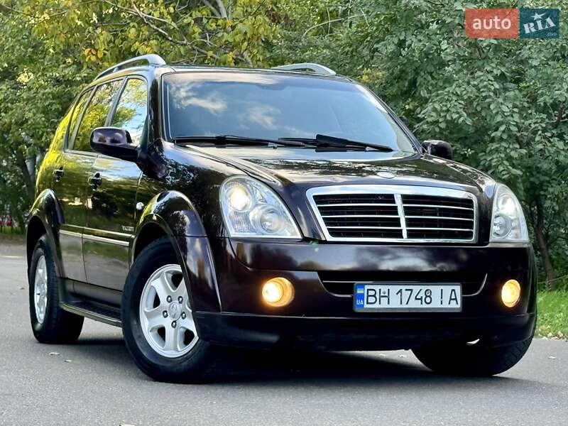 Позашляховик / Кросовер SsangYong Rexton 2012 в Одесі