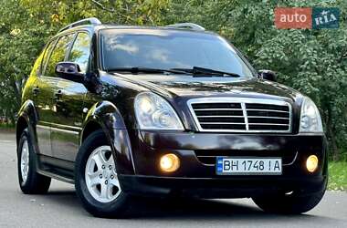 Внедорожник / Кроссовер SsangYong Rexton 2012 в 