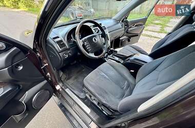Внедорожник / Кроссовер SsangYong Rexton 2012 в 
