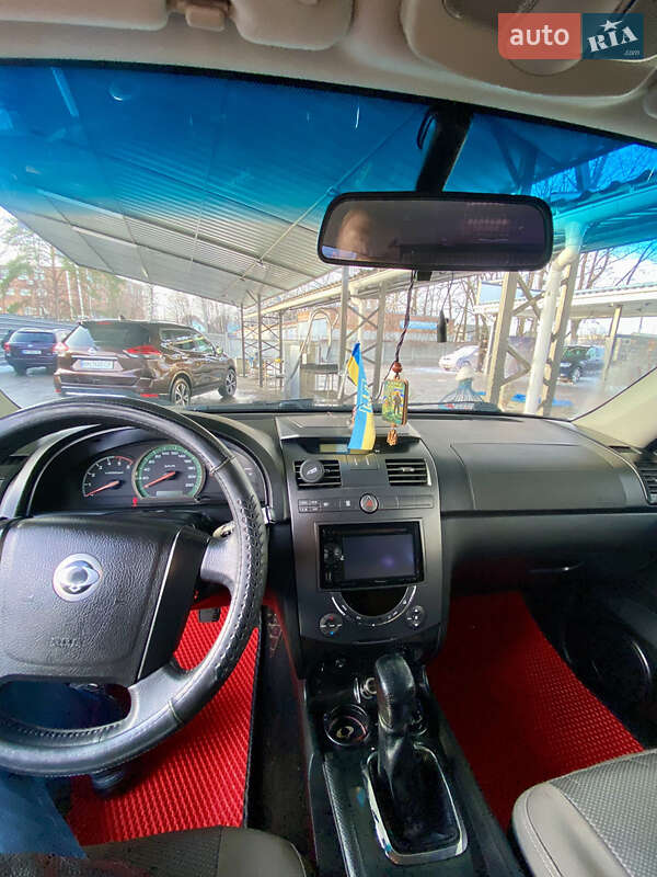 Внедорожник / Кроссовер SsangYong Rexton 2009 в Сумах