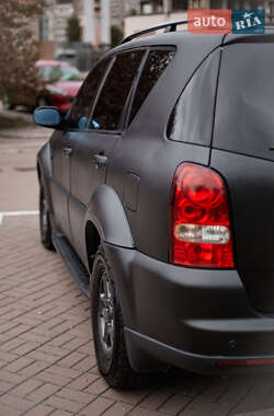 Внедорожник / Кроссовер SsangYong Rexton 2008 в 