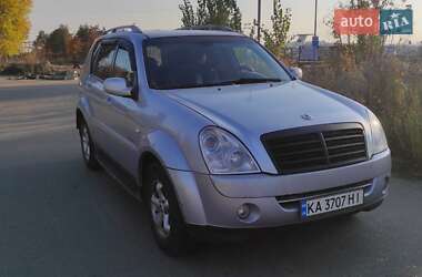 Внедорожник / Кроссовер SsangYong Rexton 2010 в Киеве